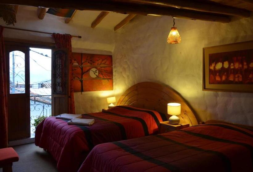 Üç Kişilik Standart Oda, Hostal Madre Tierra