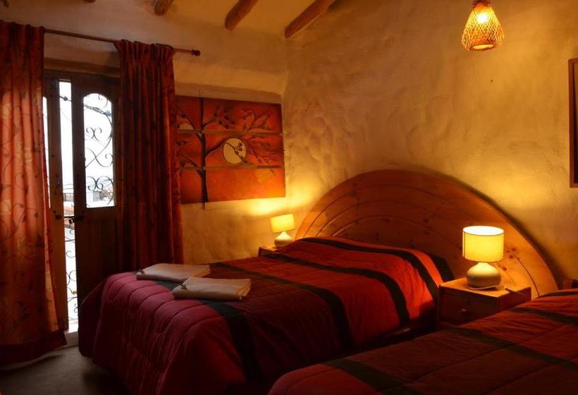 Üç Kişilik Standart Oda, Hostal Madre Tierra