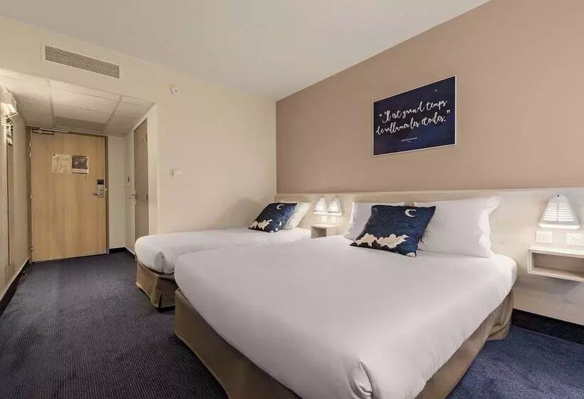 スタンダードトリプルルーム, Ace Hôtel Clermont Ferrand La Pardieu