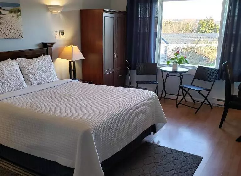 スタンダードルーム, Antigonish Evergreen Inn