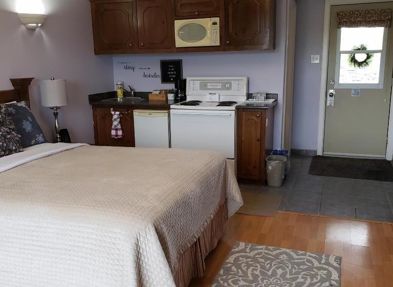 スタンダードルーム, Antigonish Evergreen Inn