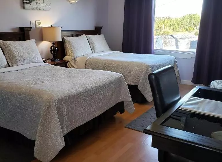 ２ダブルベッドのスタンダードルーム, Antigonish Evergreen Inn