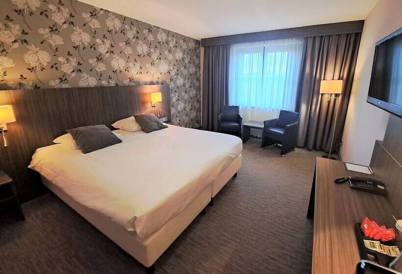 חדר דלוקס, Asteria