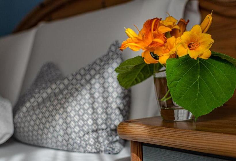 חדר קומפורט לשלושה, Bella Di Bosco