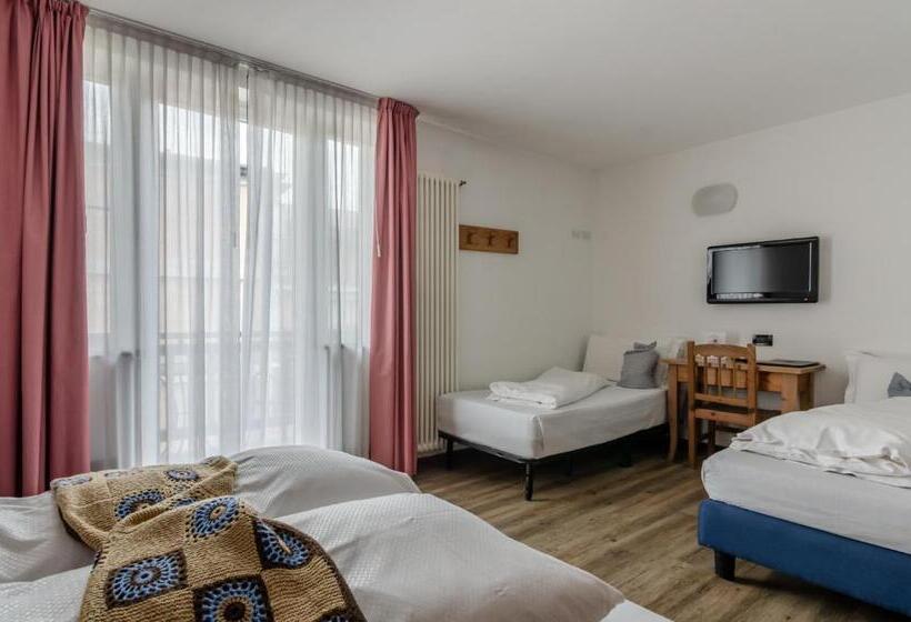 חדר משפחתי, Bella Di Bosco