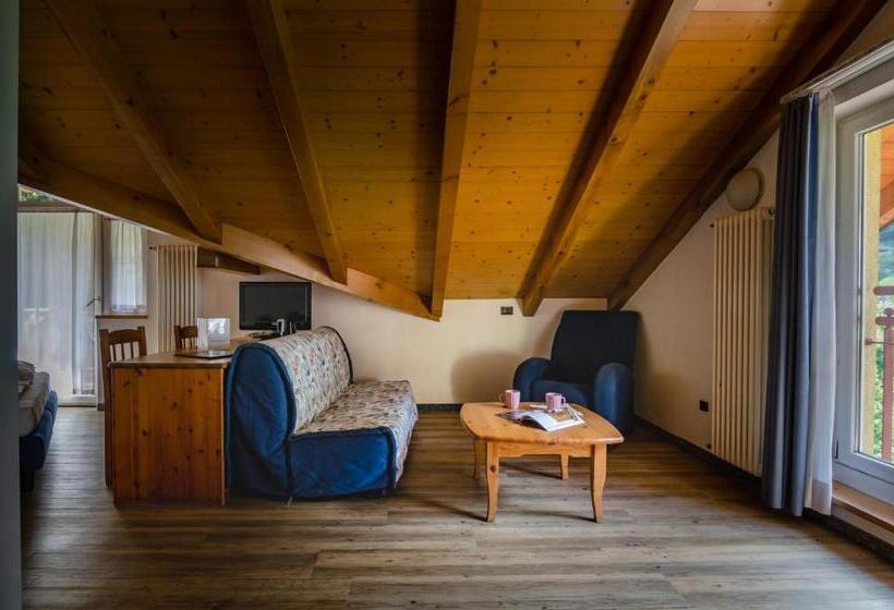 חדר משפחתי, Bella Di Bosco