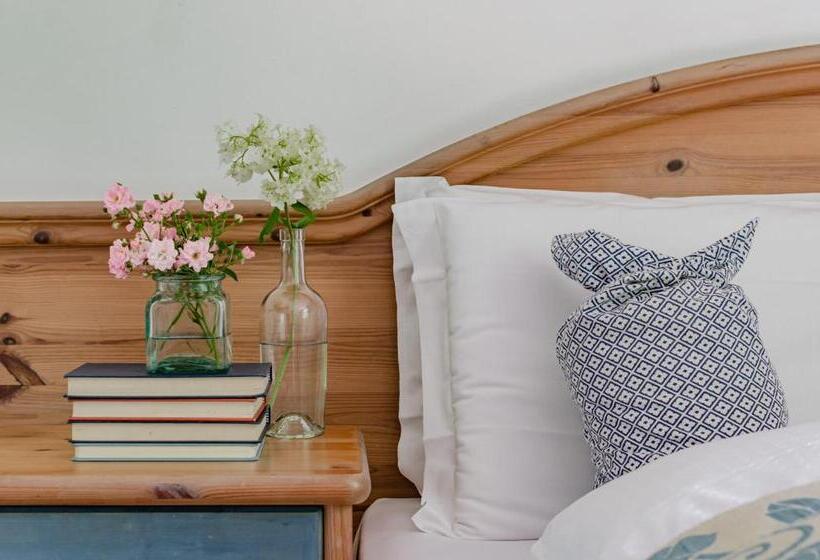 חדר קומפורט לשלושה, Bella Di Bosco