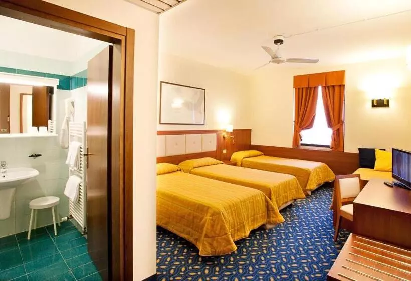 スタンダードトリプルルーム, Lake Hotel Benaco
