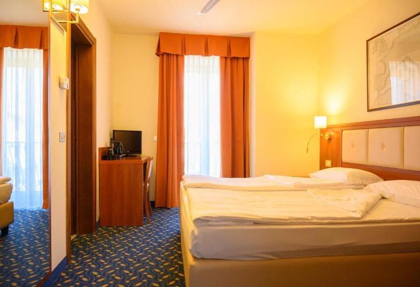 חדר אקונומי, Lake Hotel Benaco