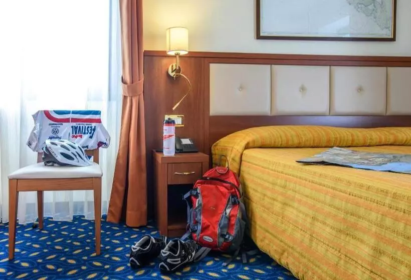 スタンダードルーム, Lake Hotel Benaco