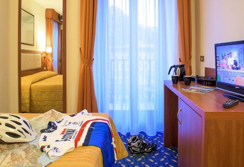 חדר סופריור, Lake Hotel Benaco