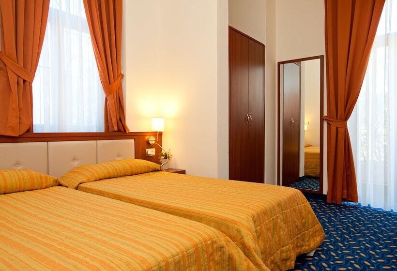 חדר אקונומי, Lake Hotel Benaco