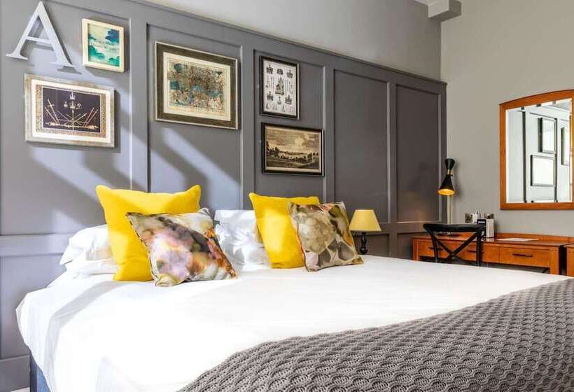 חדר קלאסי, Crown