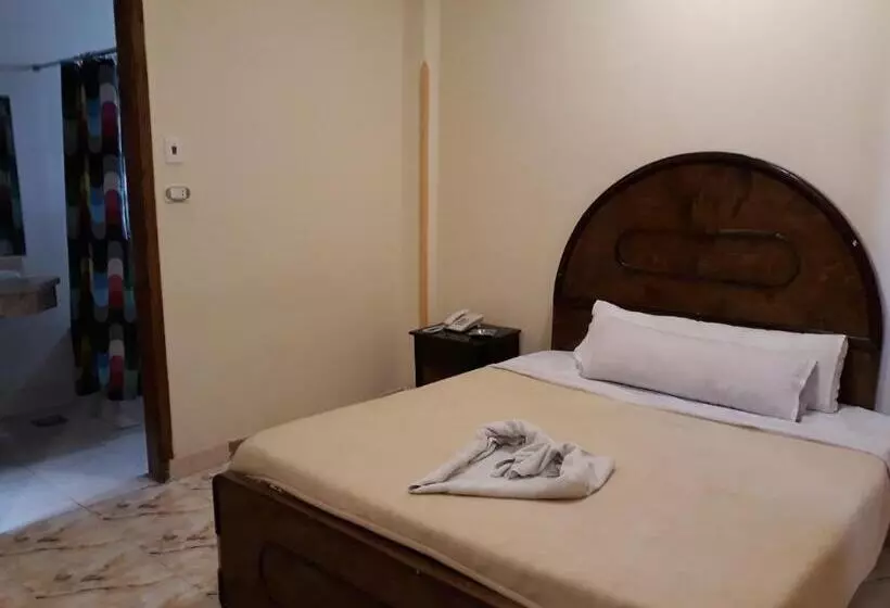 اتاق استاندارد, El Mesala