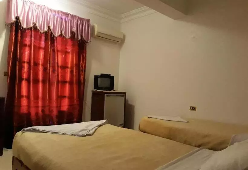 اتاق استاندارد یک نفره, El Mesala