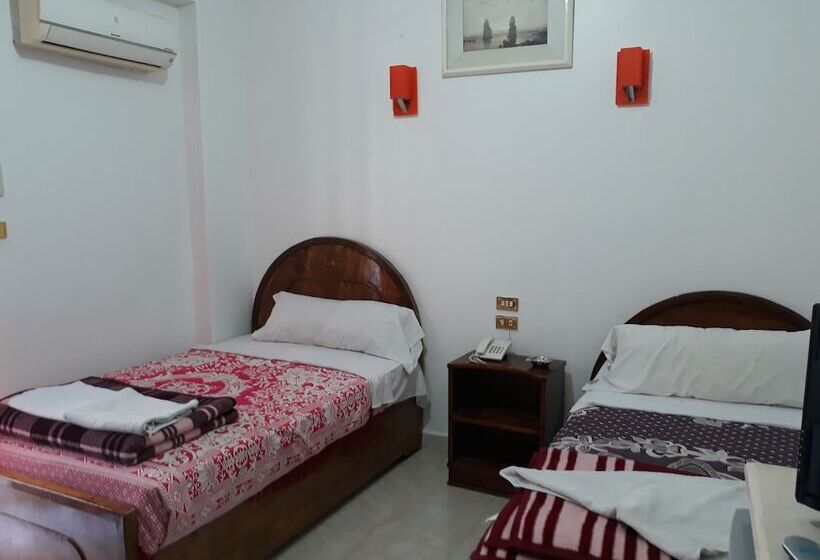 اتاق استاندارد, El Mesala