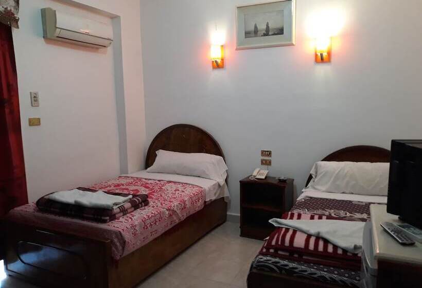 اتاق استاندارد, El Mesala