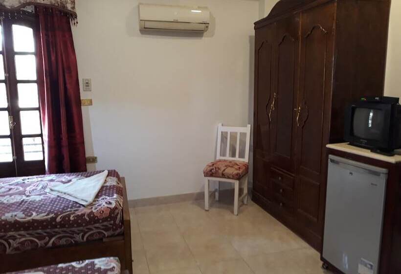 اتاق استاندارد, El Mesala