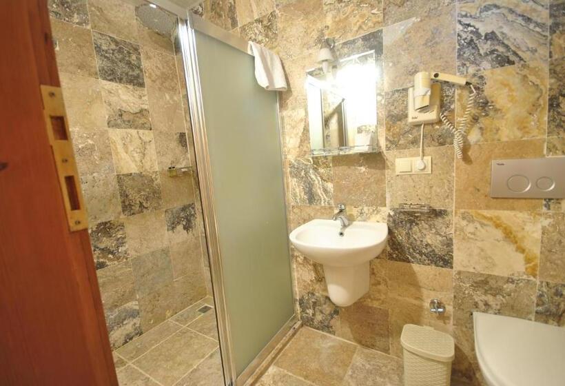 スーペリアールーム, Elvan Cave House