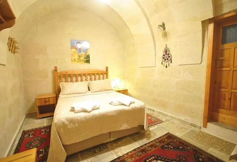 スーペリアールーム, Elvan Cave House