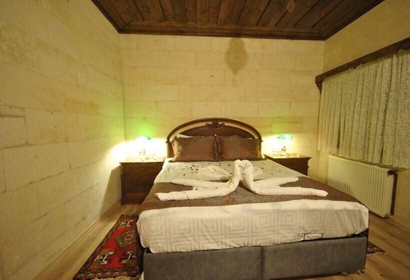 デラックススイート, Elvan Cave House