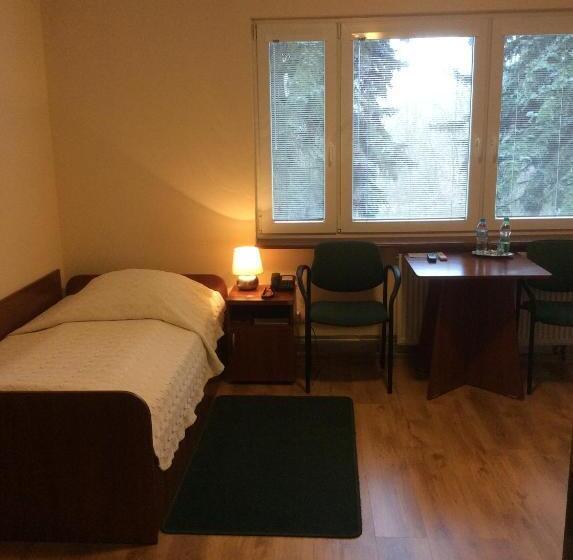 اتاق سوپریور یک تخته, Et Nocleg