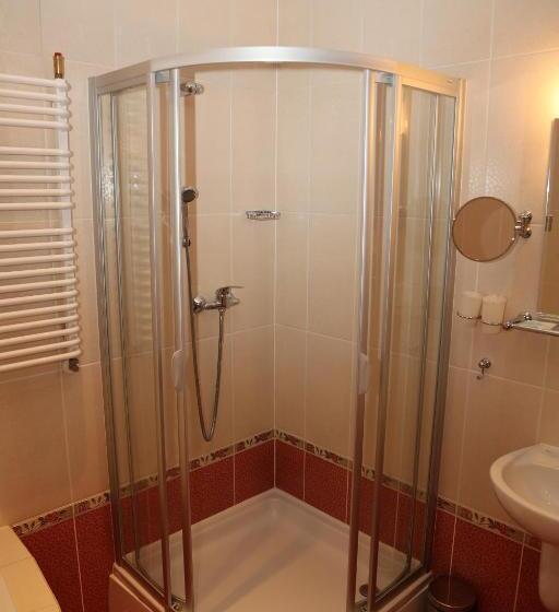 اتاق لوکس یک تخته, Et Nocleg