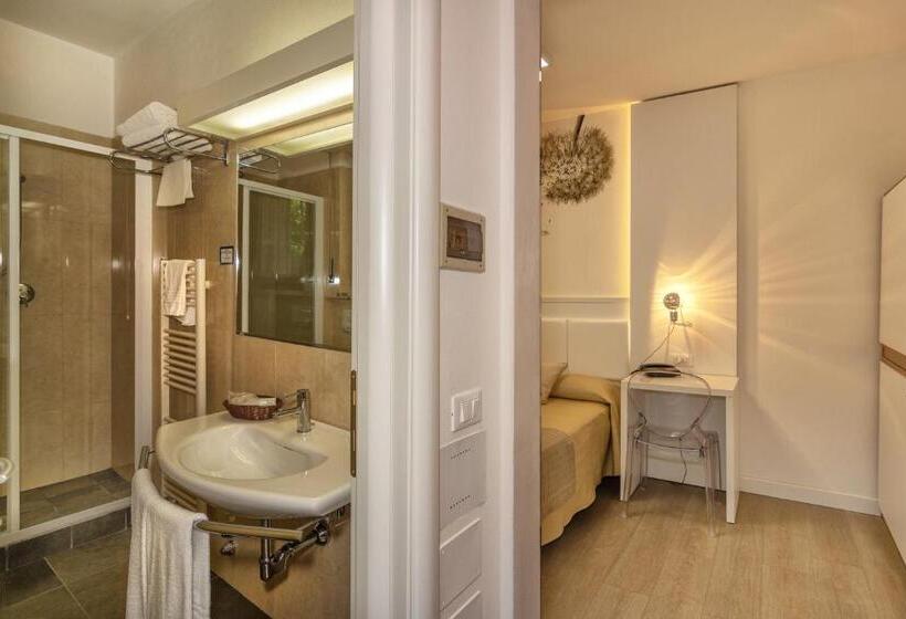 ファミリールーム, Hermitage