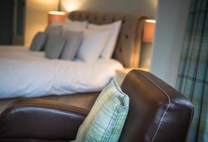 جناح مطلّ علي البحر, Lamlash Bay