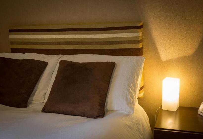 غرفة قياسية فردية, Lamlash Bay