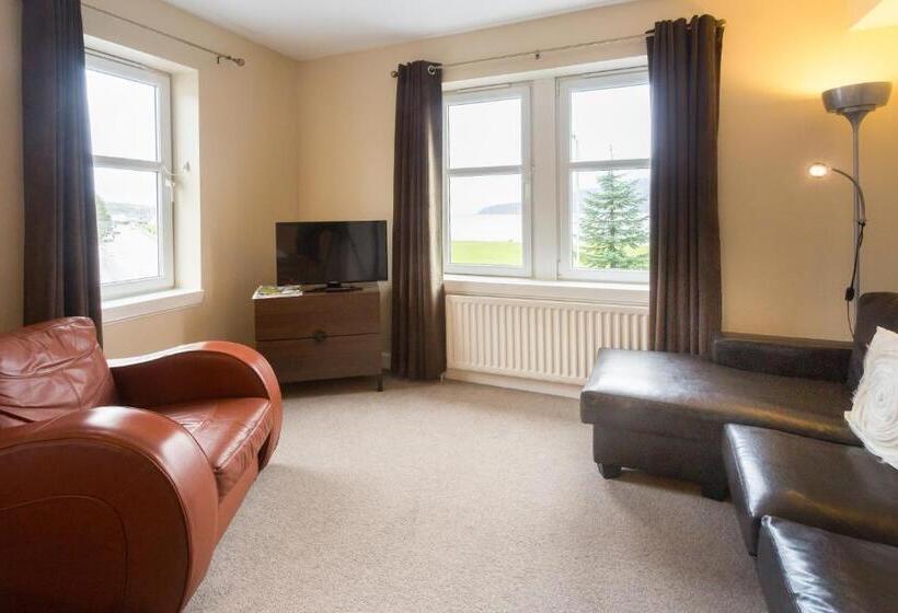 غرفة قياسية رباعية مطلة على البحر, Lamlash Bay