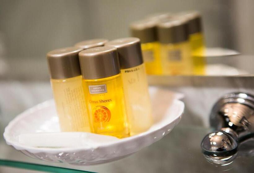 غرفة كلاسيكية, Lamlash Bay