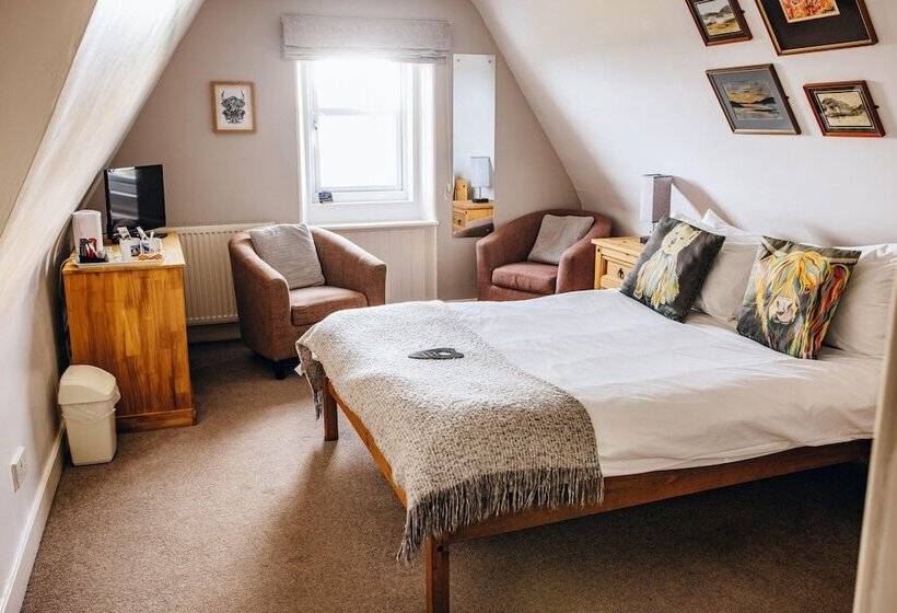 غرفة قياسية مطلّة علي البحر, Lamlash Bay