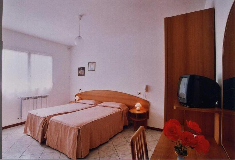 Номер Комфорт, Marrani