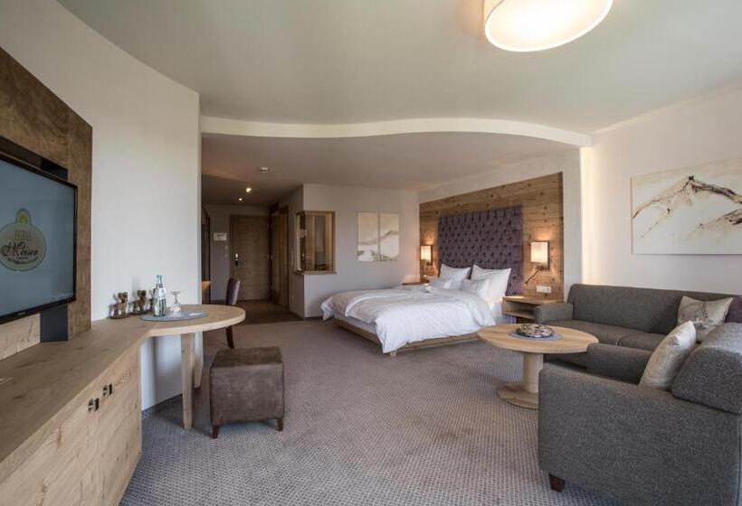 Delüks Junior Süiti, Meiser Vital