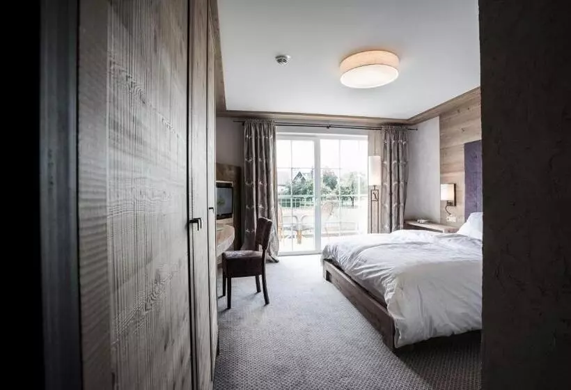 Comfort room with balcony, Meiser Vital