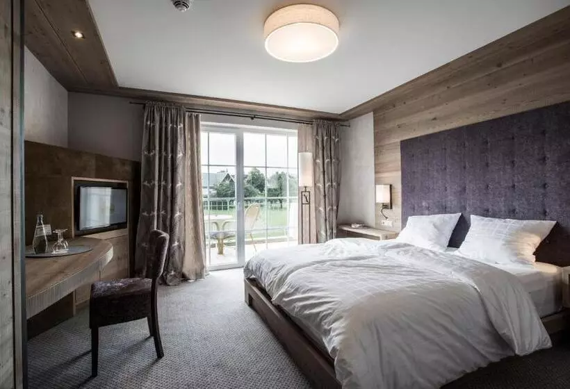 Comfort room with balcony, Meiser Vital