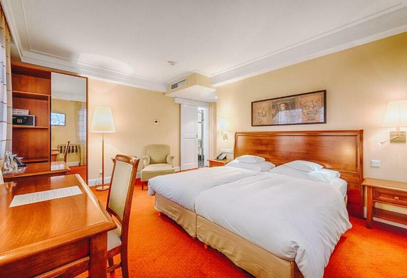 غرفة قياسية, Moosburger Hof