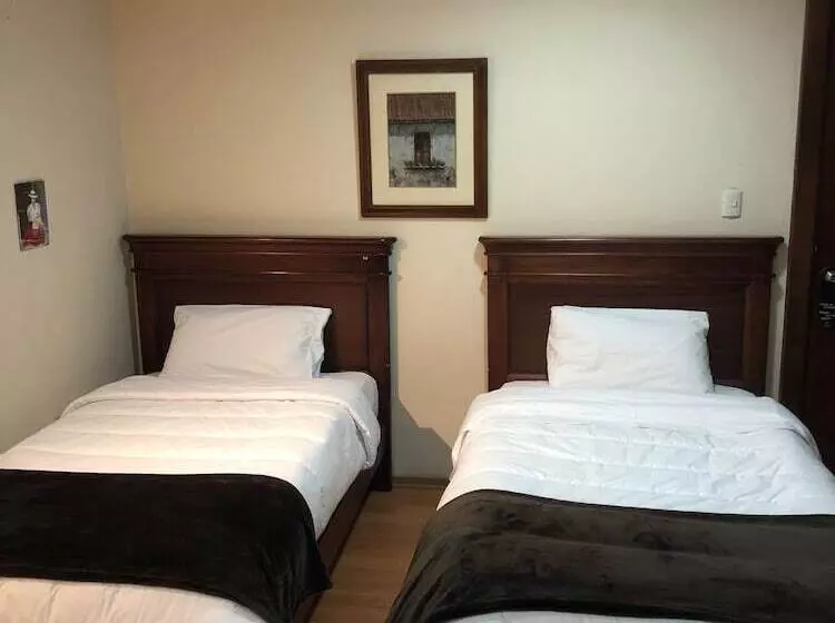 StandaardKamer, Nass Casa Coronel