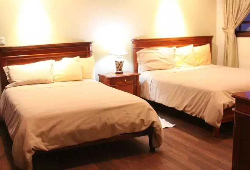 Suite, Nass Casa Coronel