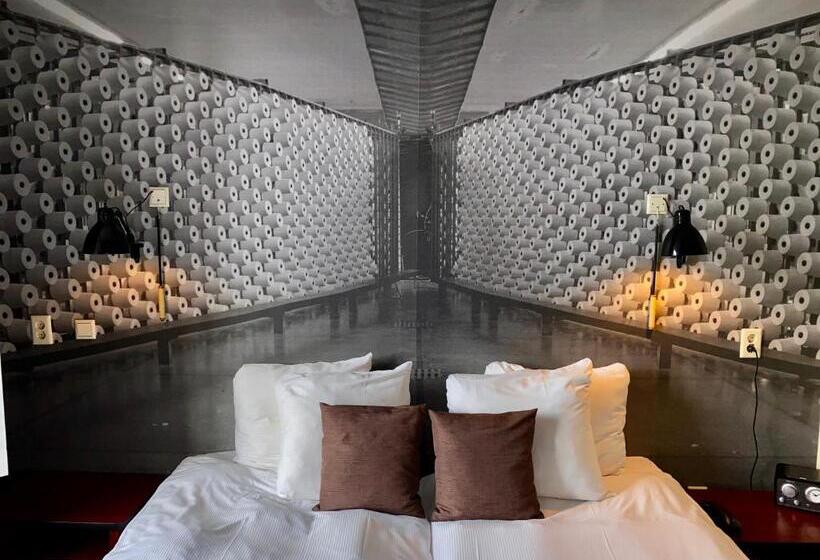 اتاق اجرایی, Nijver