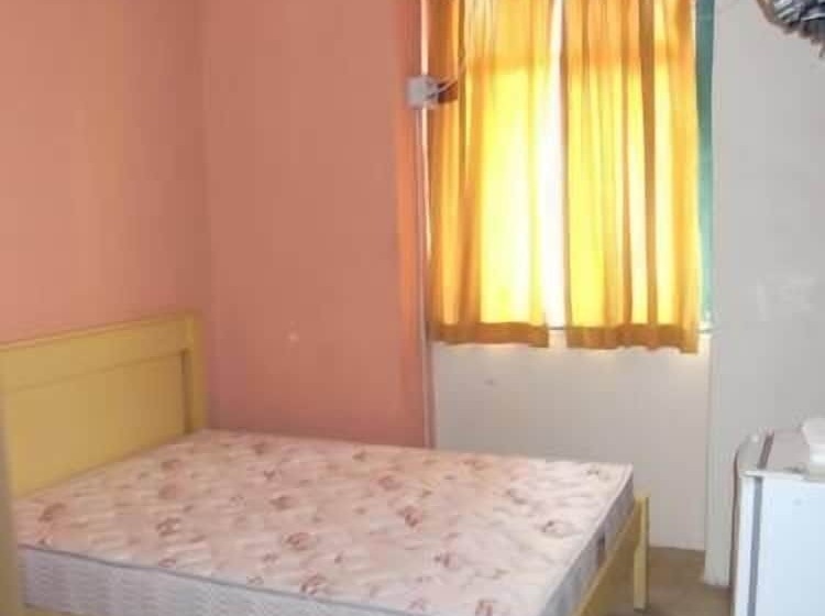 스탠다드 싱글 룸, O Principe