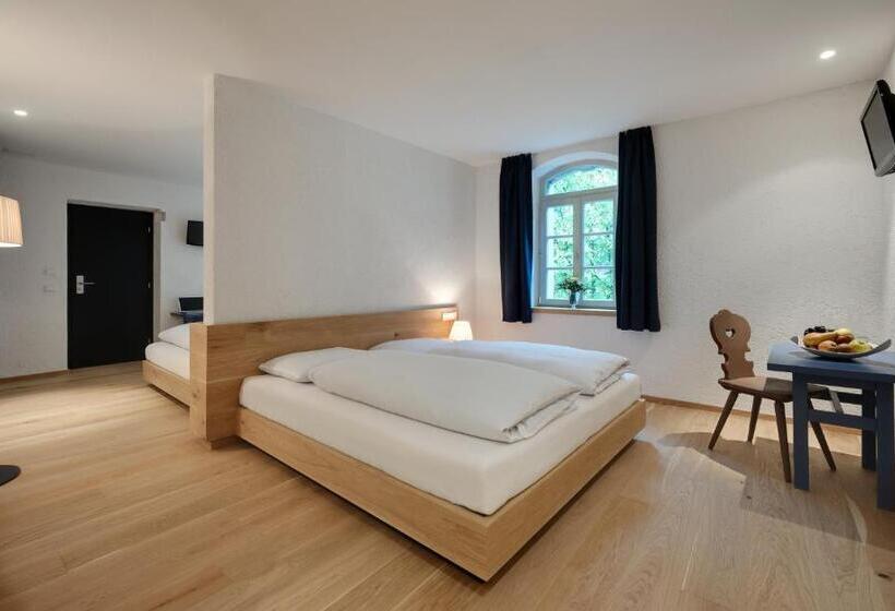 スタンダード４人部屋, Sachsenklemme