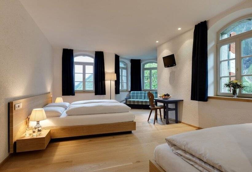 スタンダードトリプルルーム, Sachsenklemme