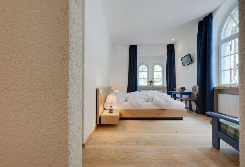 スタンダード４人部屋, Sachsenklemme