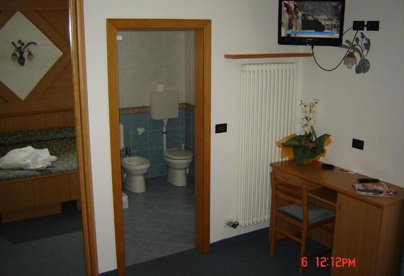 スタンダードトリプルルーム, Stella Alpina