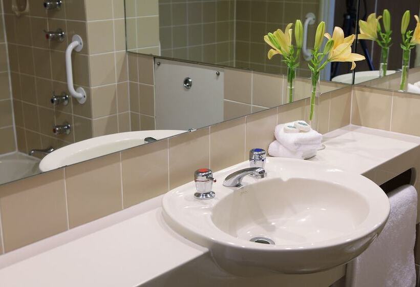 베이직 3인 룸, Thredbo Alpine