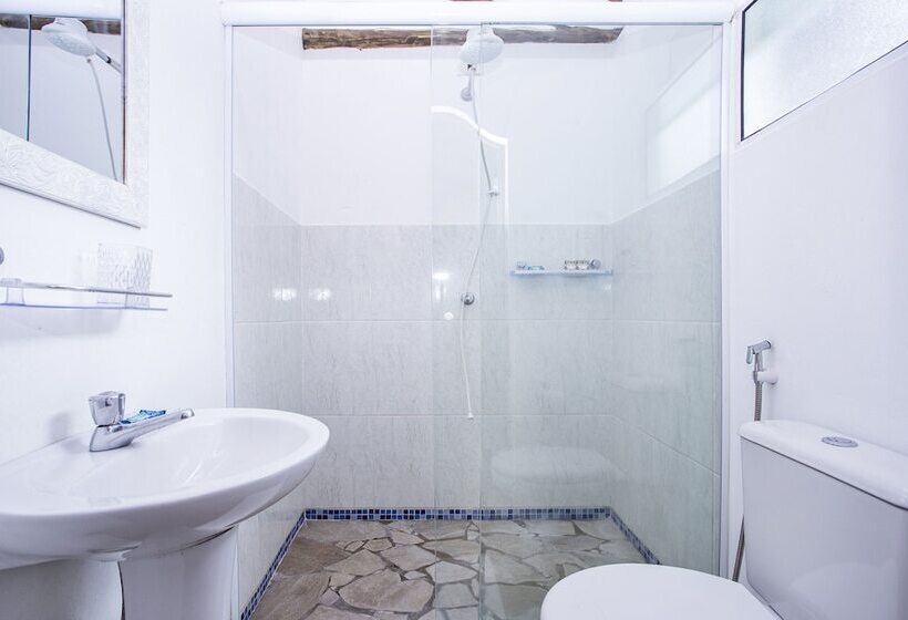 标准三人间, Pousada Recanto Da Villa