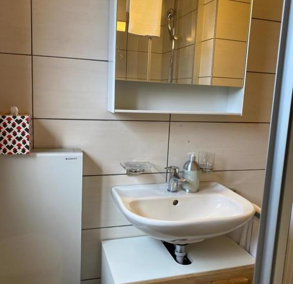 غرفة قياسية فردية, Victoria Retreat