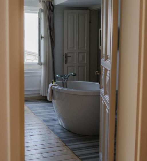 جناح سينيور, Vintage Hotel Alacati